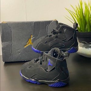 Jordan True Flight